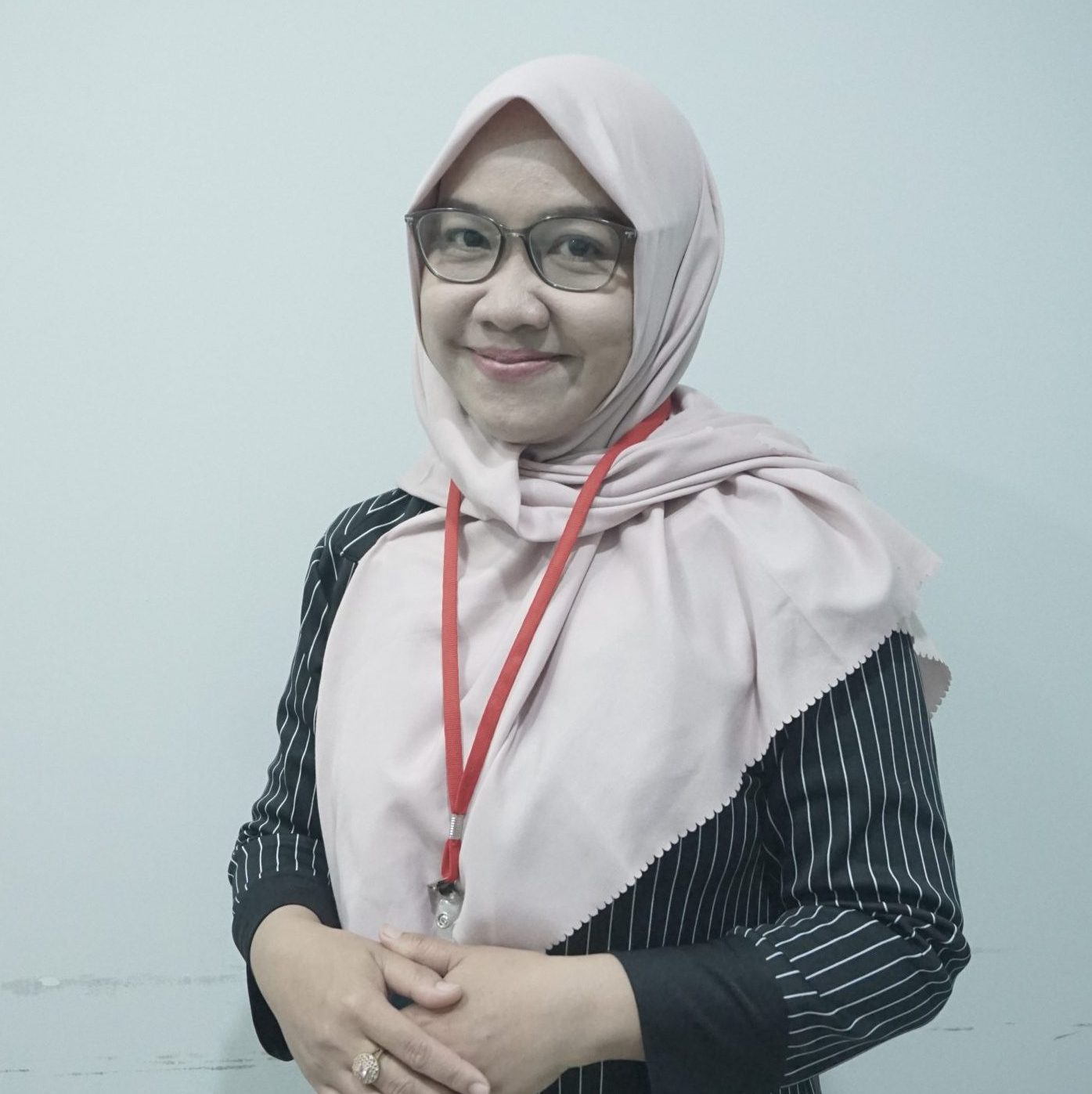 Ms. Una