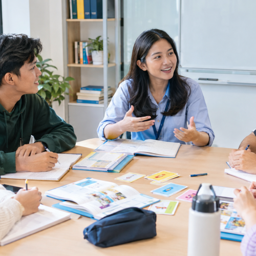 Course Speaking English: Dari Paham Bahasa Inggris hingga Berani Berbicara