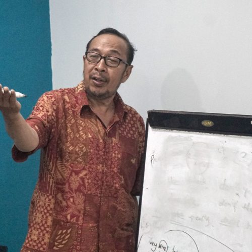 Les Inggris untuk Persiapan Kuliah Luar Negeri