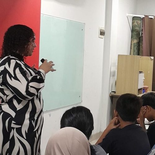 Belajar Menulis Bahasa Inggris dengan Fun